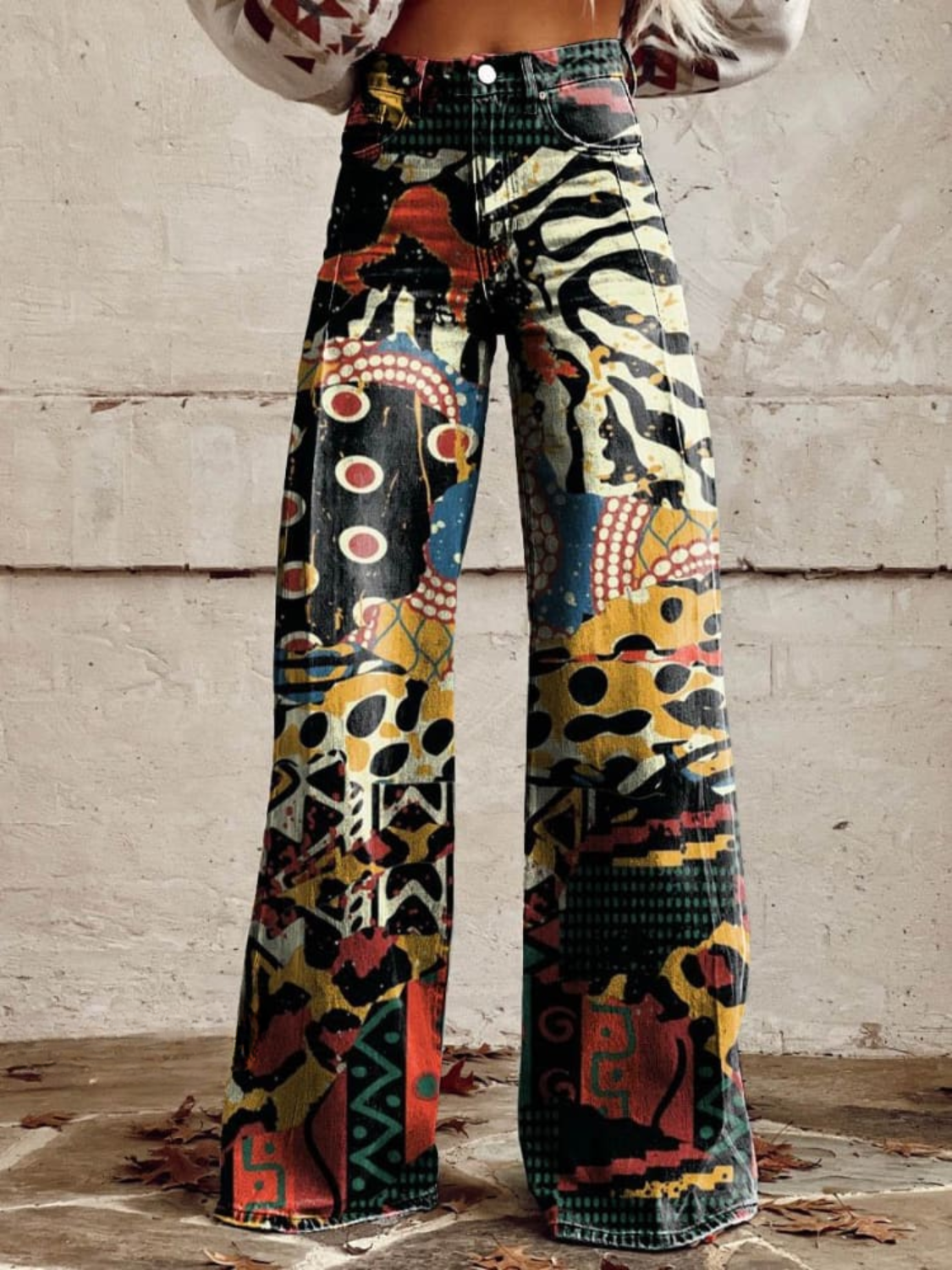 ÉLODIE | Wijde Broek met Elegant en Gedurfd Artistiek Motief