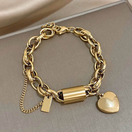 Guadalupe - Armbånd med guld hjertevedhæng