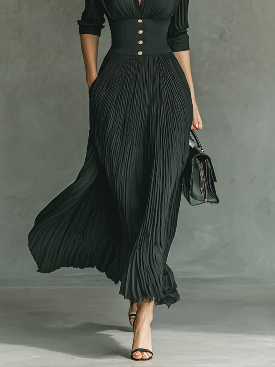 Elvira | Lange geplooide jurk met revers en hoge taille