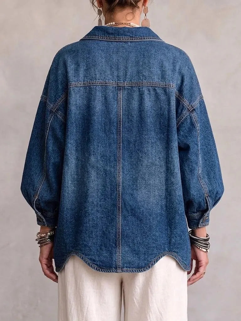 Julia - Oversized gebreid vest med kraag en grote metalen knop